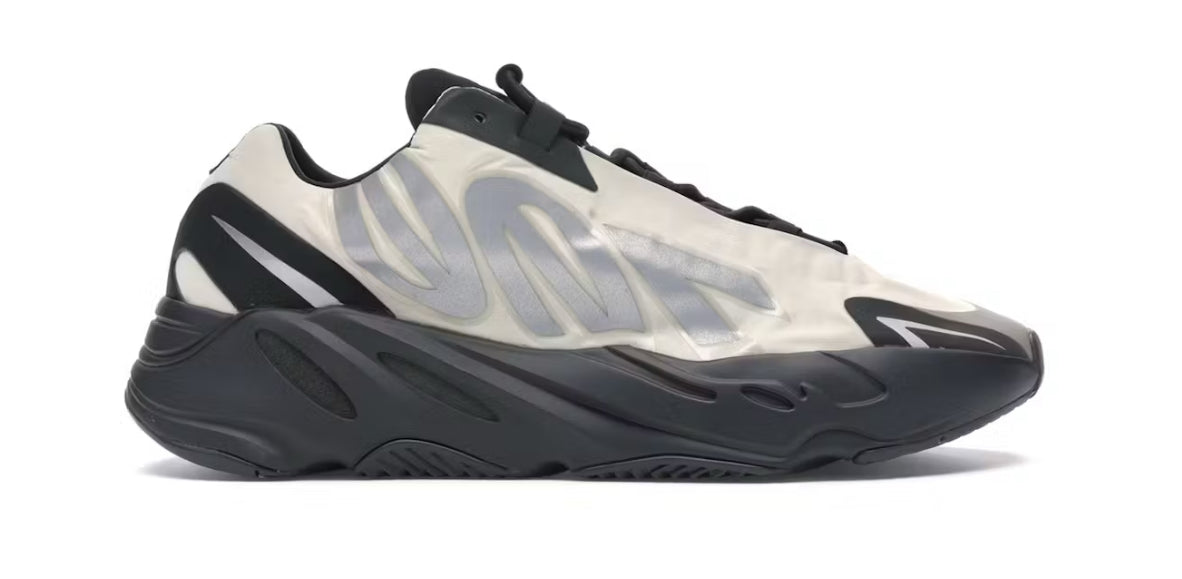 YEEZY BOOST 700 MNVN BONE