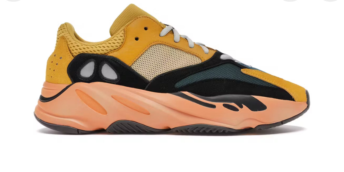 YEEZY BOOST 700 SUN