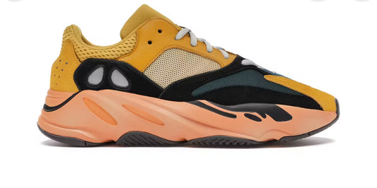 YEEZY BOOST 700 SUN