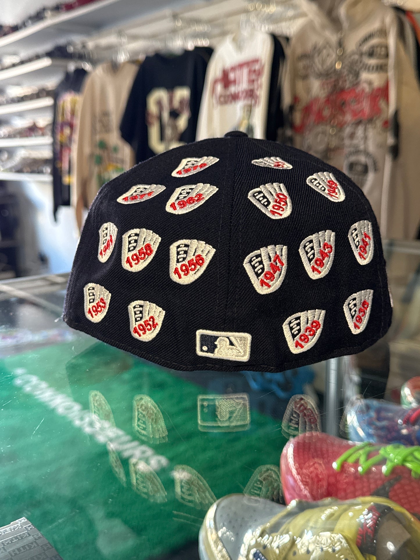 New York Yankees Gloves Hat A Spike Lee Joint